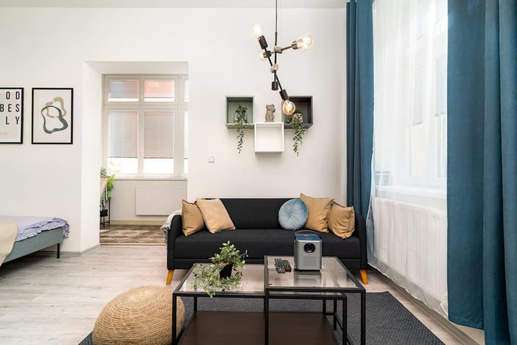 Deja Vu Botique Apartment Olomouc Bagian luar foto
